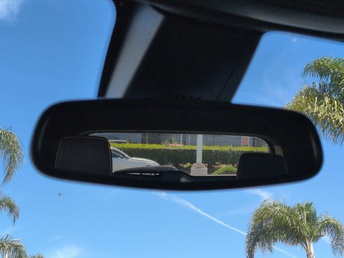 Used 2023 Chevrolet Blazer Premier image 27