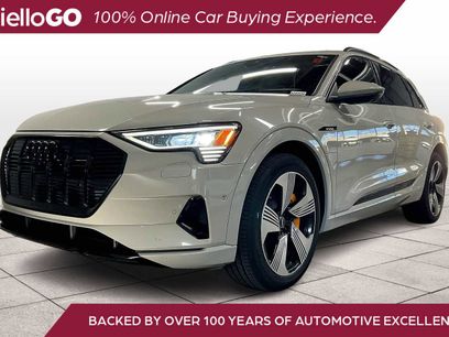 Used 2022 Audi e-tron Premium Plus w/ Premium Plus Package