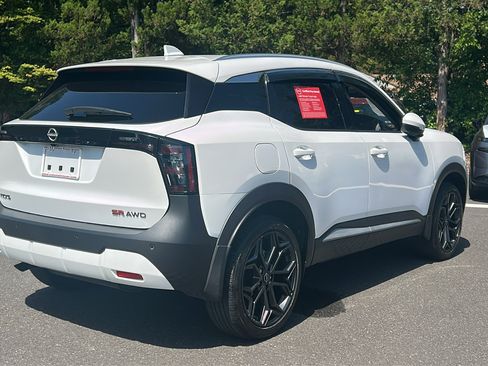 Certified 2025 Nissan Kicks SR AWD/4WD image 10