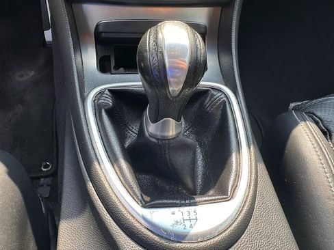Used 2012 INFINITI G37 Sport RWD image 16
