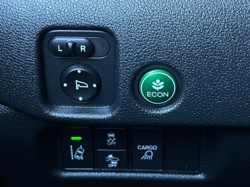 Used 2023 Honda Ridgeline Sport image 29