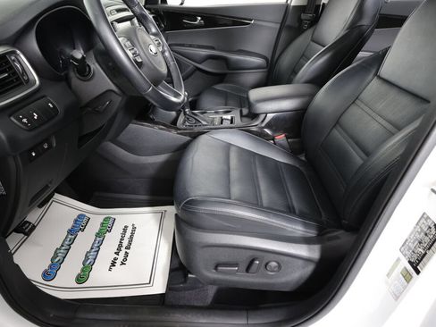 Used 2018 Kia Sorento EX AWD/4WD image 13