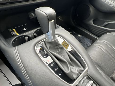 Used 2024 Honda HR-V EX-L image 23