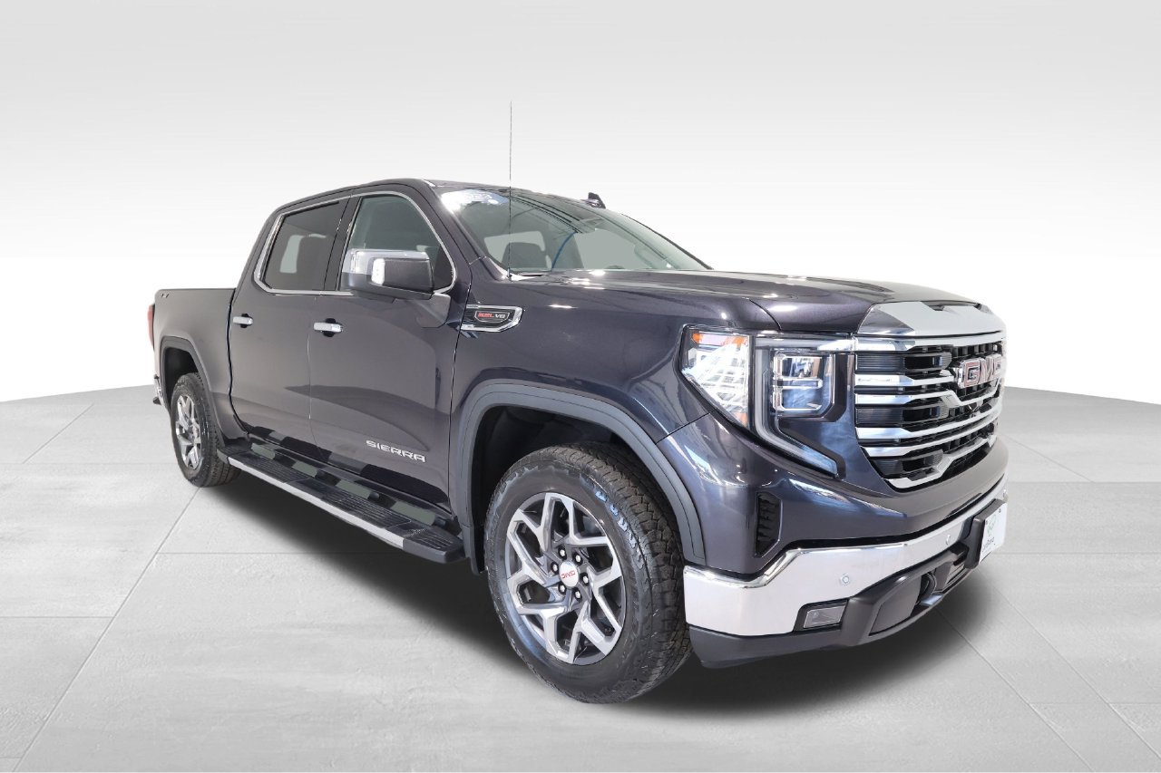 Certified 2023 GMC Sierra 1500 SLT w/ SLT Premium Plus Package AWD/4WD image 6