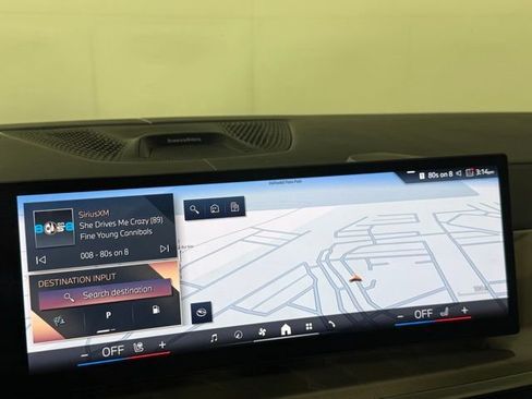 Used 2024 BMW ALPINA XB7 image 16