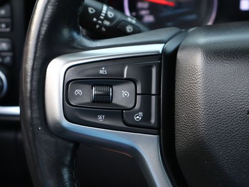 Used 2019 Chevrolet Silverado 1500 LTZ AWD/4WD image 15