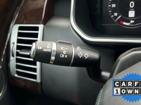 Used 2019 Land Rover Range Rover Long Wheelbase Supercharged image 35