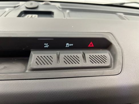 Used 2025 Ford Bronco Big Bend AWD/4WD image 45