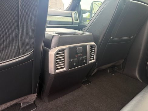 Used 2019 Ford F350 Platinum w/ Platinum Ultimate Package AWD/4WD image 40