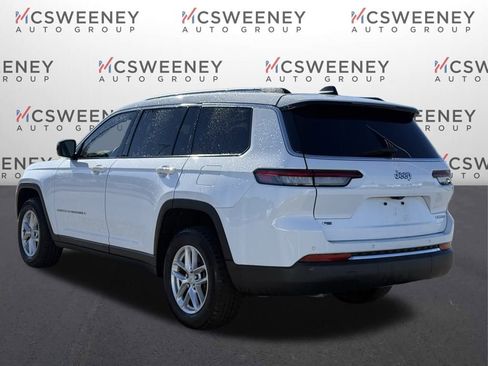 Used 2021 Jeep Grand Cherokee L Laredo w/ Luxury Tech Group I image 3