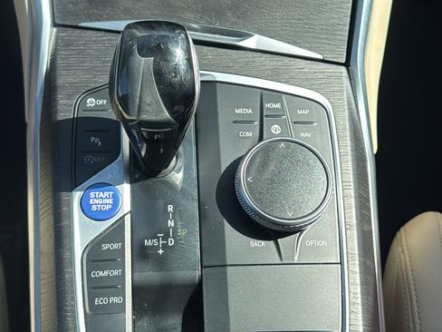 Used 2021 BMW 330i Sedan RWD image 21