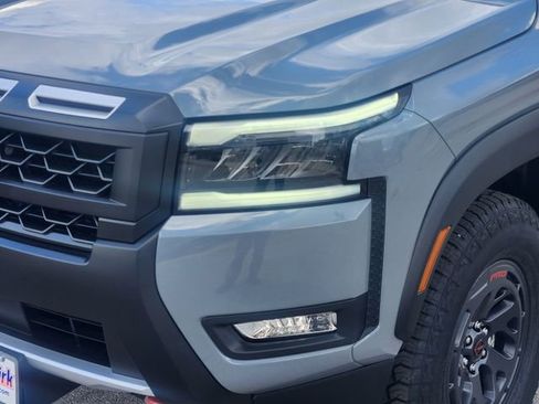 New 2026 Nissan Frontier Pro-X w/ Pro-X Convenience Package image 6