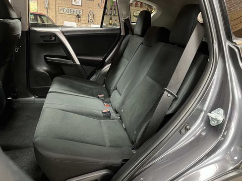 Used 2017 Toyota RAV4 LE w/ Carpet Mat Package AWD/4WD image 24