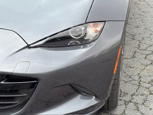 Used 2016 MAZDA MX-5 Miata Grand Touring RWD image 25