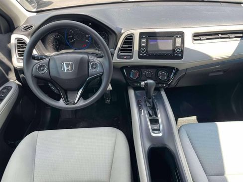 Certified 2021 Honda HR-V LX image 11