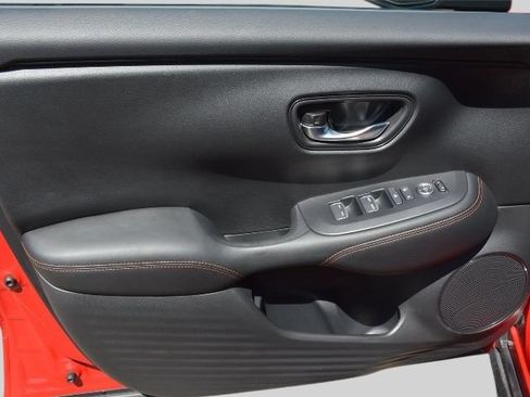 Used 2025 Honda HR-V Sport image 12