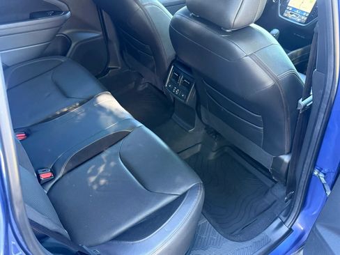 Used 2025 Subaru Forester Touring w/ Protection Package (1PH) AWD/4WD image 25
