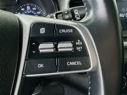 Certified 2020 Kia Sorento S image 11