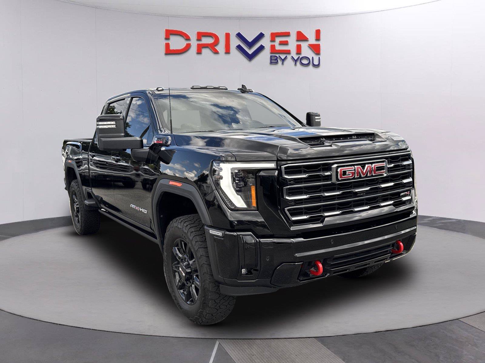 Used 2025 GMC Sierra 3500 AT4 AWD/4WD image 1