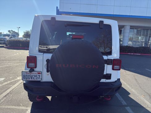 Used 2016 Jeep Wrangler Rubicon image 5