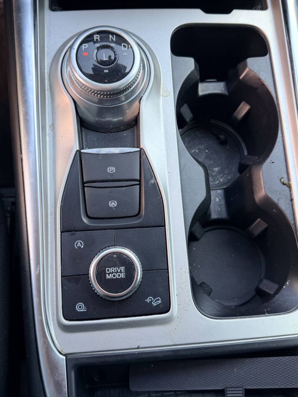 Used 2021 Ford Explorer Limited w/ Equipment Group 301A AWD/4WD image 23