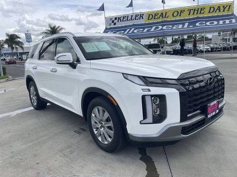Used 2024 Hyundai Palisade SEL image 2