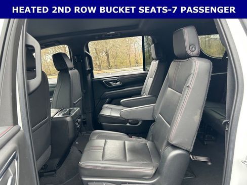Used 2022 Chevrolet Suburban RST w/ Luxury Package AWD/4WD image 7