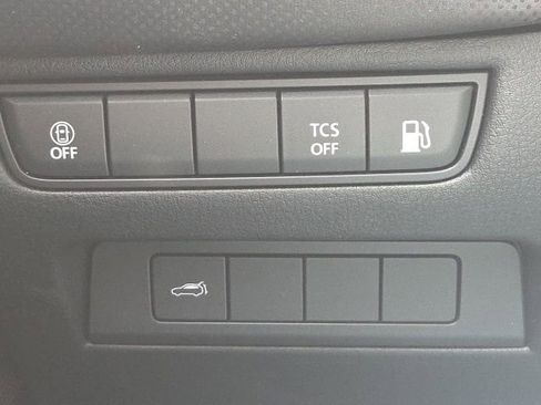 Used 2025 MAZDA CX-50 2.5 Hybrid w/ Preferred Pkg AWD/4WD image 26