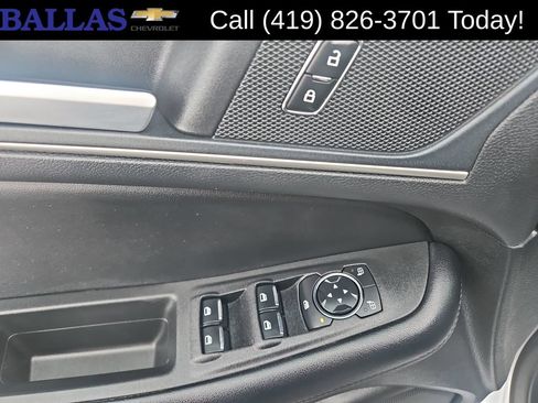 Used 2023 Ford Edge SEL AWD/4WD image 24
