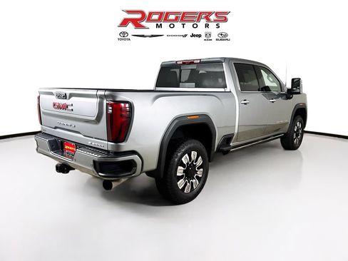 Used 2025 GMC Sierra 3500 Denali w/ Denali Reserve Package AWD/4WD image 13