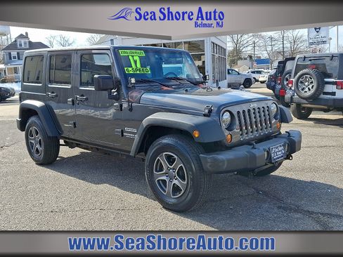 Used 2017 Jeep Wrangler Unlimited Sport w/ Quick Order Package 23S AWD/4WD image 1