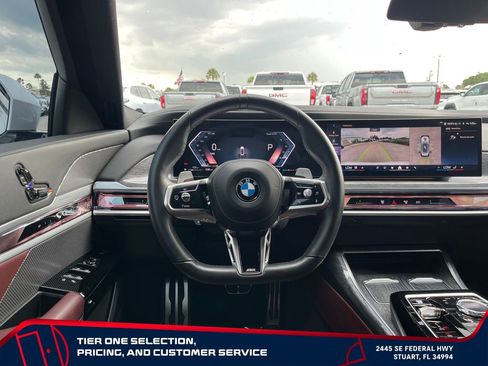 Used 2023 BMW 760i xDrive AWD/4WD image 13
