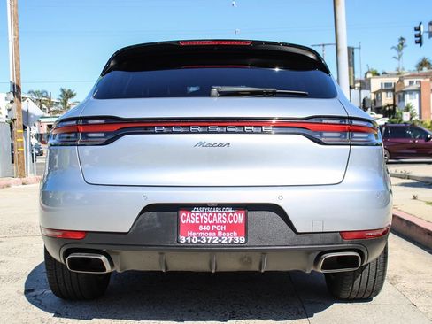 Used 2020 Porsche Macan AWD/4WD image 5
