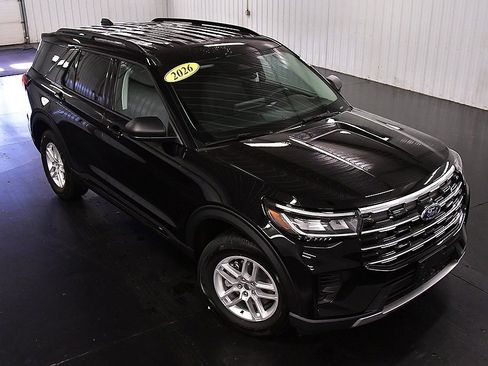 New 2026 Ford Explorer Active AWD/4WD image 14