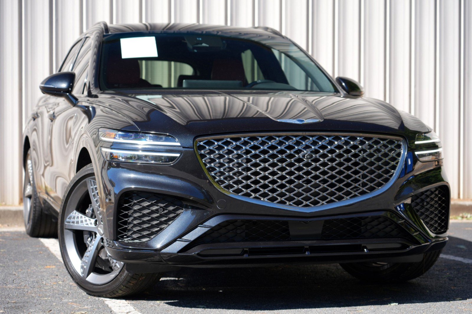 Used 2023 Genesis GV70 2.5T w/ Sport Prestige Package AWD/4WD image 2