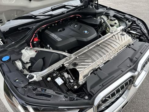 Certified 2025 BMW X3 xDrive30i w/ Premium Package image 30