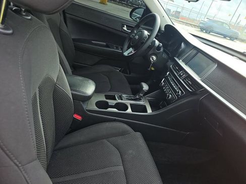 Used 2019 Kia Optima LX image 6