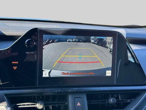 New 2026 Lexus UX 300h 300h Premium image 30