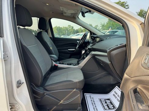 Used 2014 Ford Escape SE w/ Equipment Group 201A AWD/4WD image 19