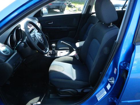 Used 2005 MAZDA MAZDA3 s image 12