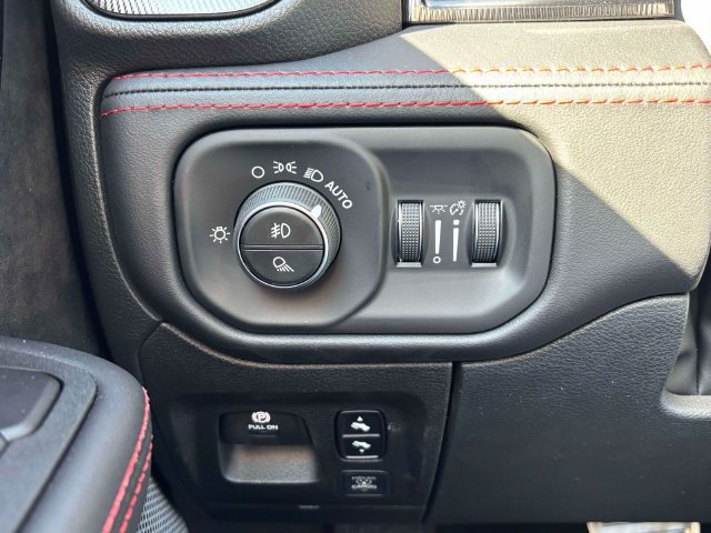 New 2027 RAM 1500 4x4 Crew Cab image 20