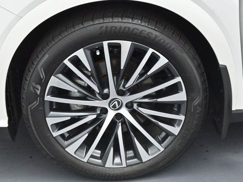 Used 2025 Lexus RX 350 Premium Plus w/ Convenience Package AWD/4WD image 40