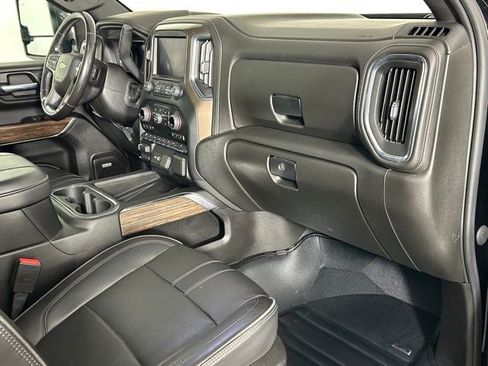 Used 2023 Chevrolet Silverado 3500 High Country AWD/4WD image 19