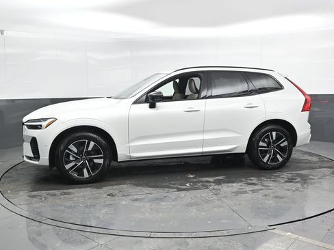 New 2026 Volvo XC60 B5 Plus w/ Protection Package Premier AWD/4WD image 6