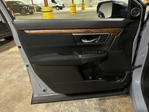 Used 2021 Honda CR-V EX image 31