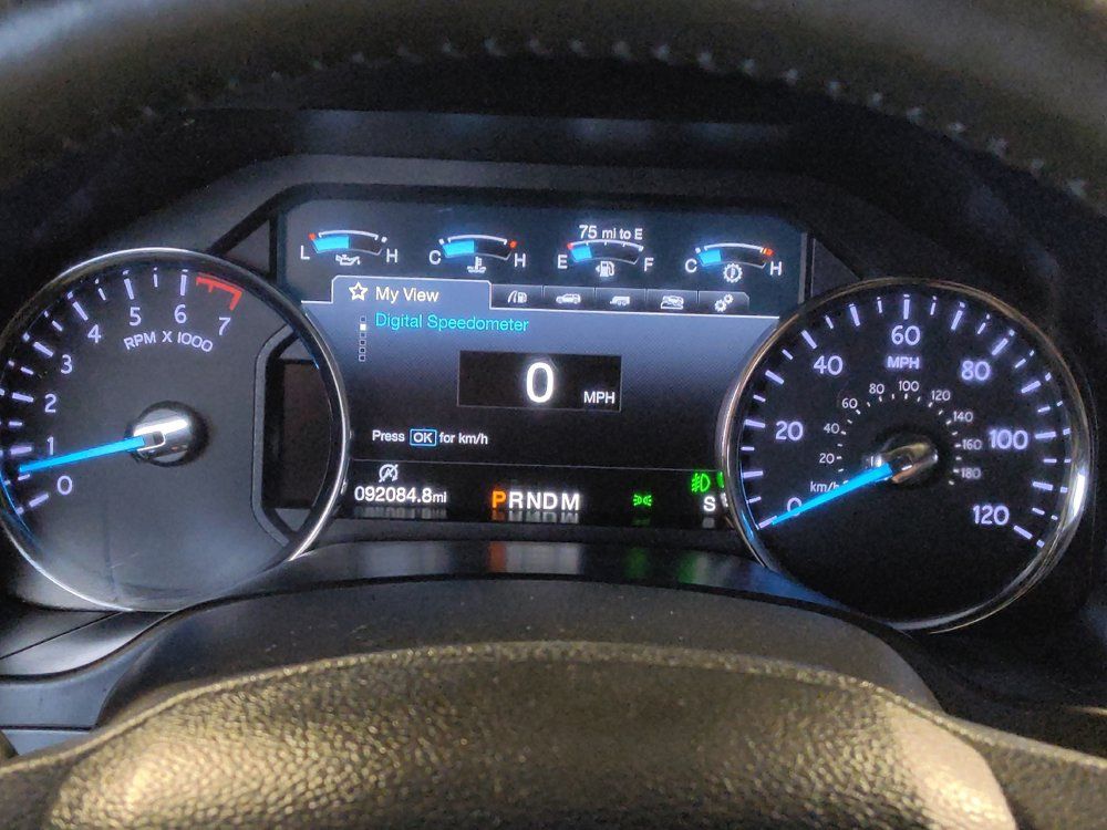 Used 2018 Ford Expedition XLT w/ Equipment Group 202A RWD image 23