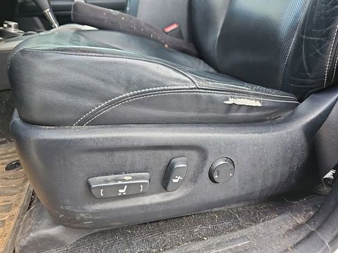 Used 2014 Toyota 4Runner Limited image 14