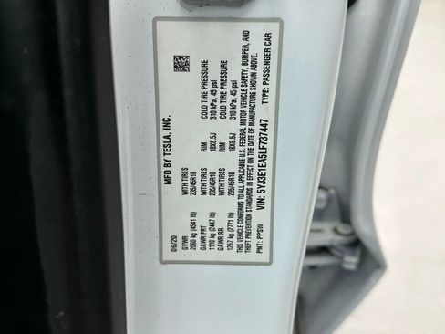 Used 2020 Tesla Model 3 image 42