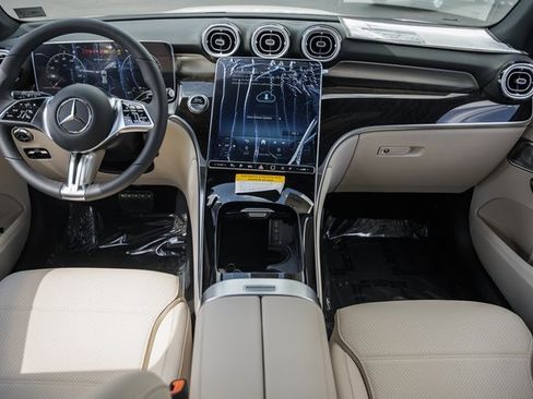 New 2026 Mercedes-Benz GLC 350e 4MATIC image 22