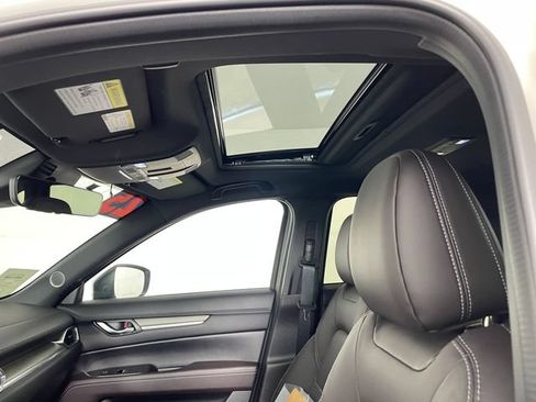 Certified 2025 MAZDA CX-5 Signature AWD/4WD image 11